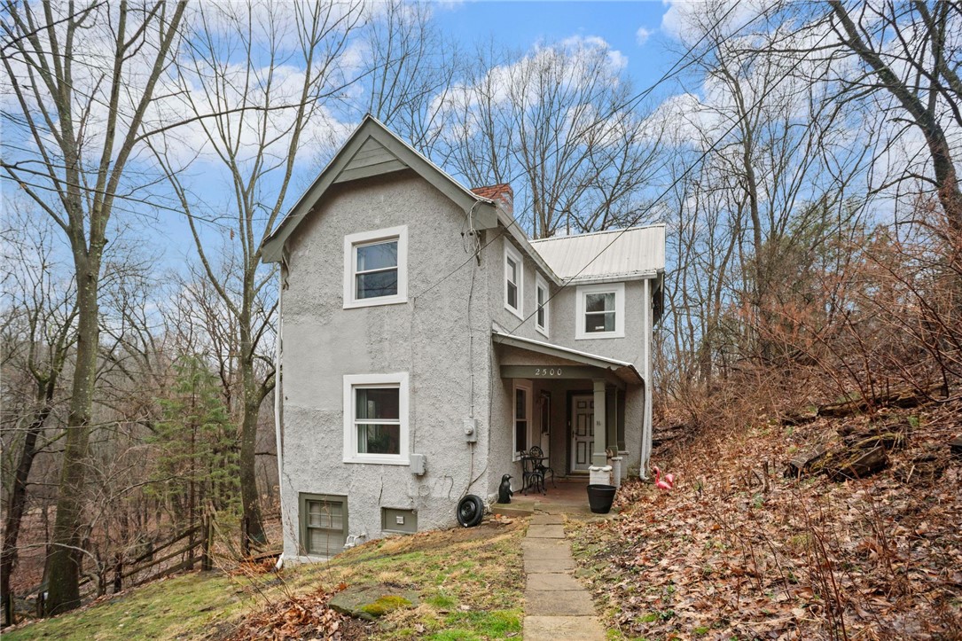 2500 Louisiana Ave