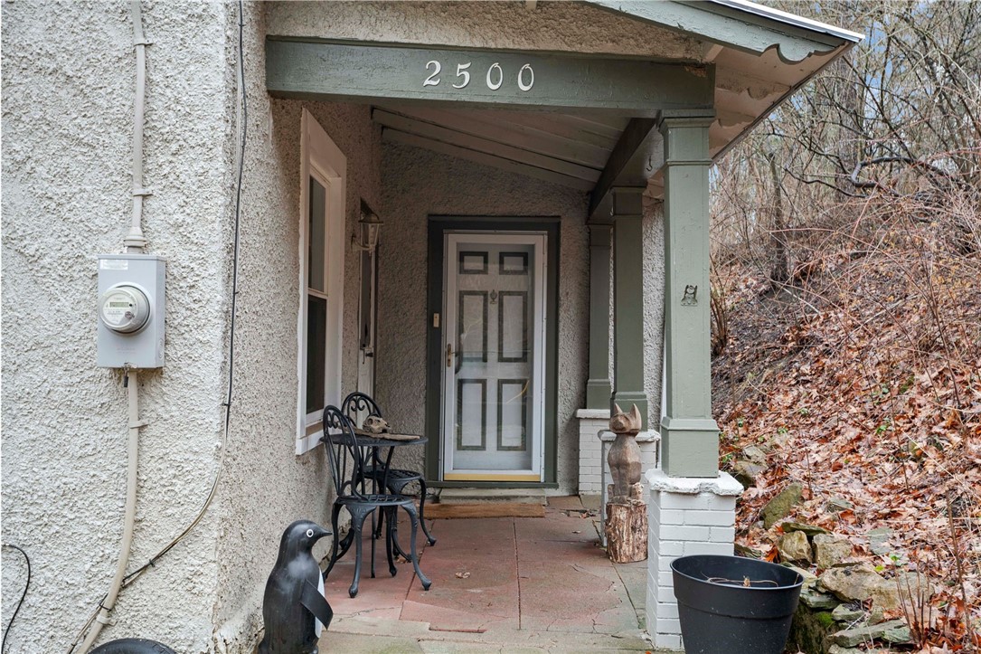2500 Louisiana Ave