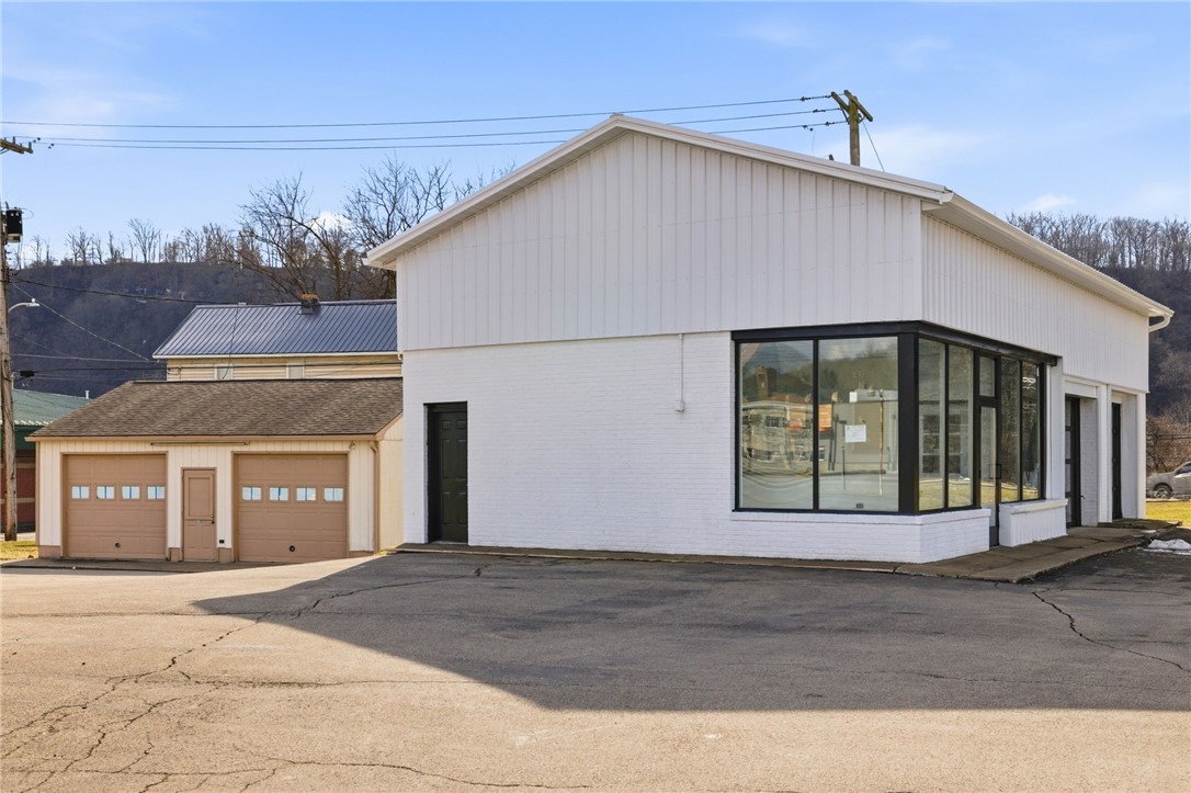 400 5th Ave