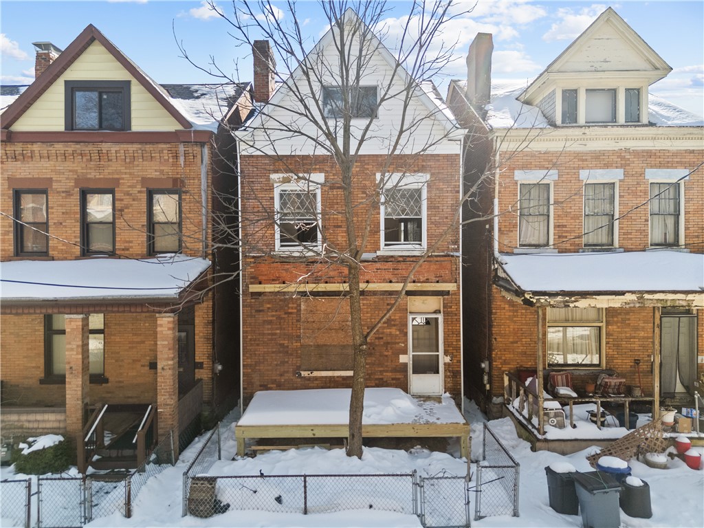 115 Hawkins Ave