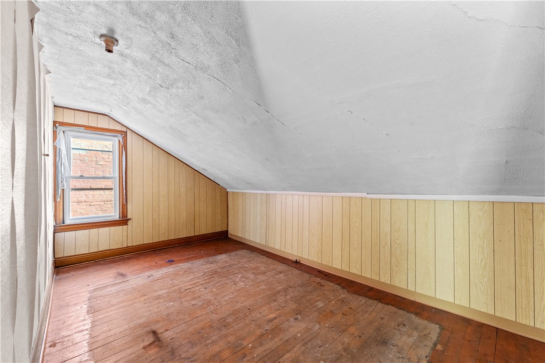 115 Hawkins Ave