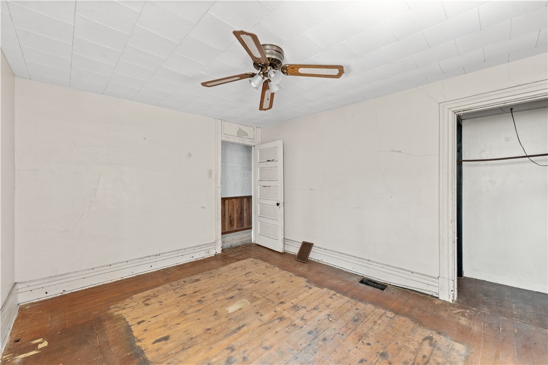 115 Hawkins Ave