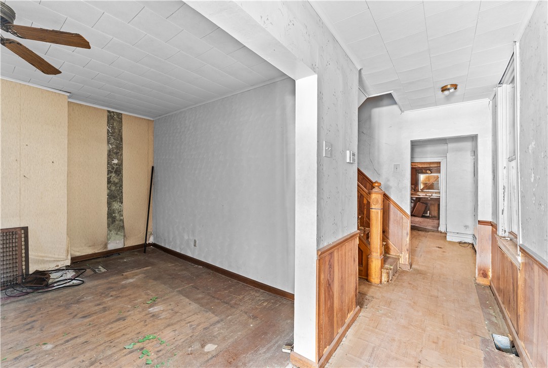 115 Hawkins Ave
