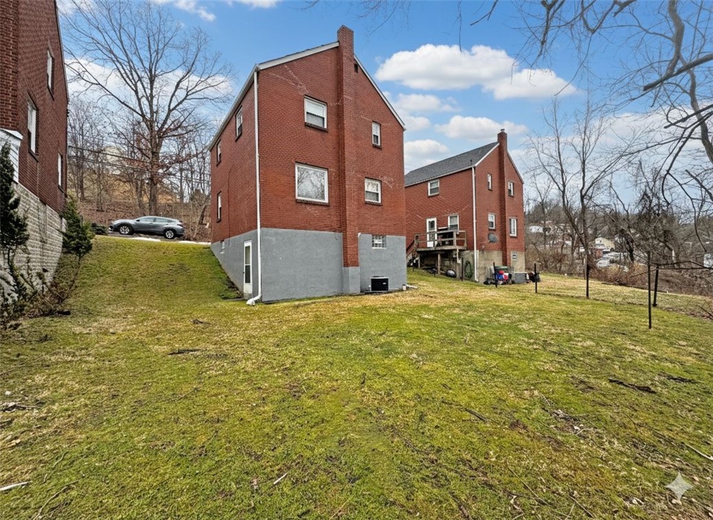 5901 Verona Rd