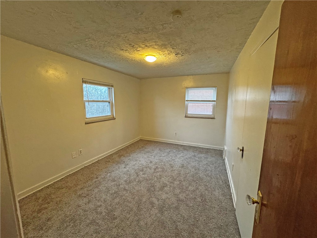 5901 Verona Rd