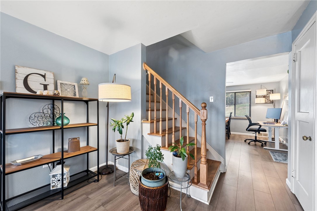 310 Edgewood Rd