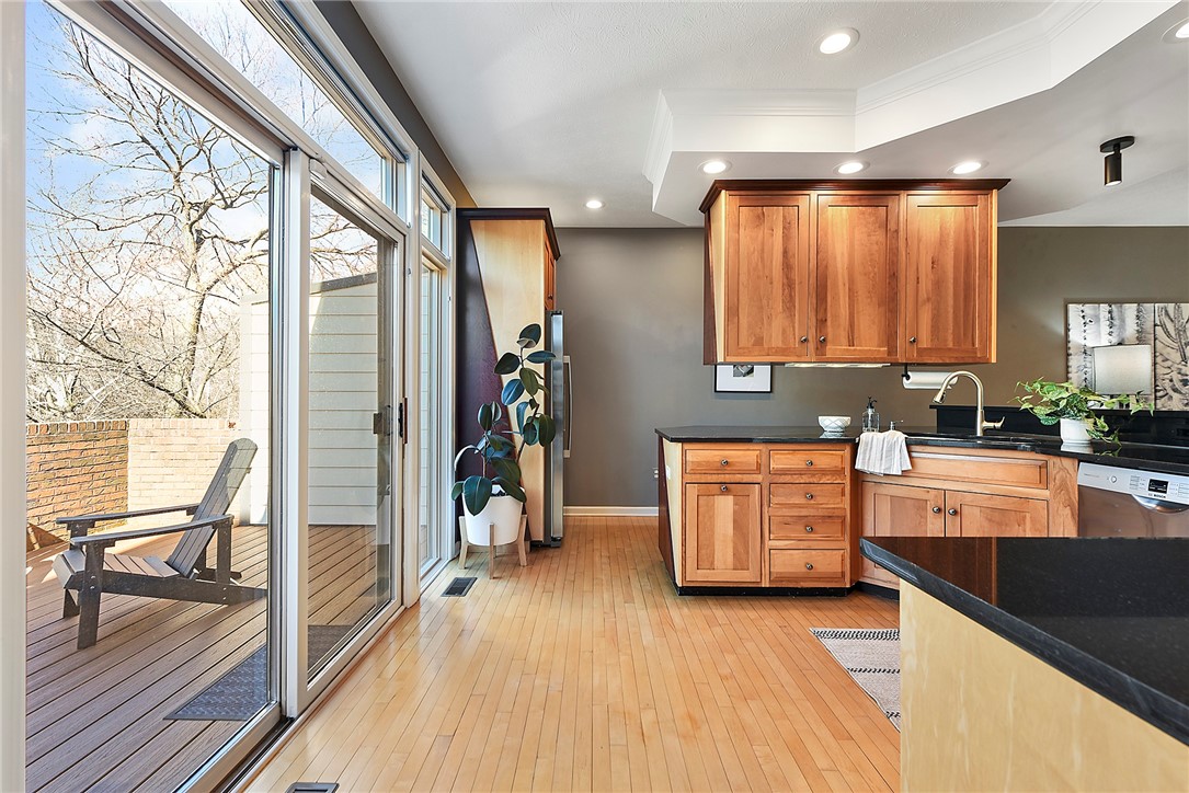 71 Waterfront Dr