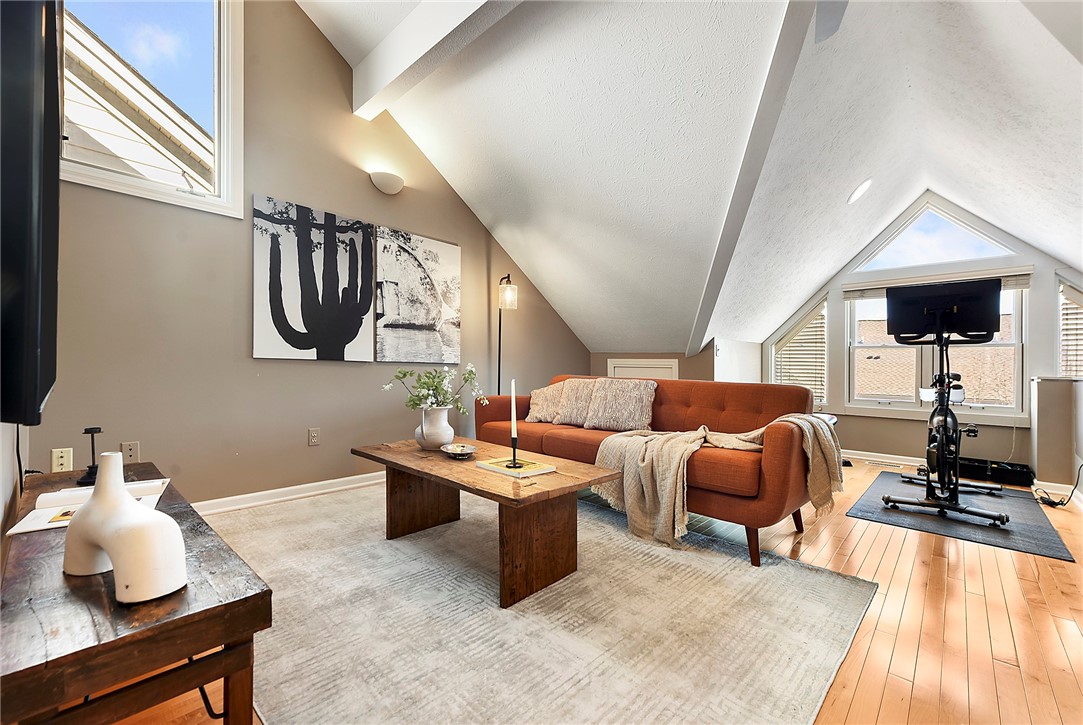 71 Waterfront Dr