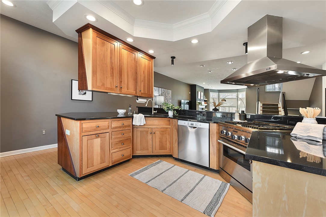 71 Waterfront Dr