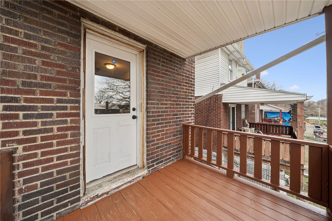 617 Danbury St