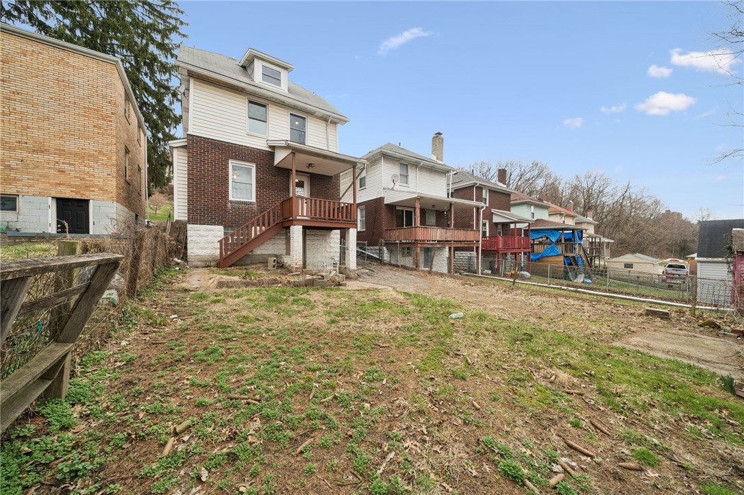 617 Danbury St