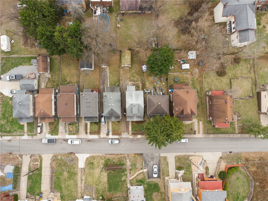 617 Danbury St