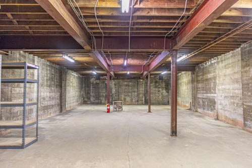 316 Shaw Ave