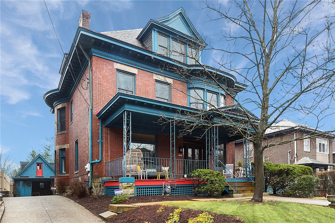 5536 Bryant St