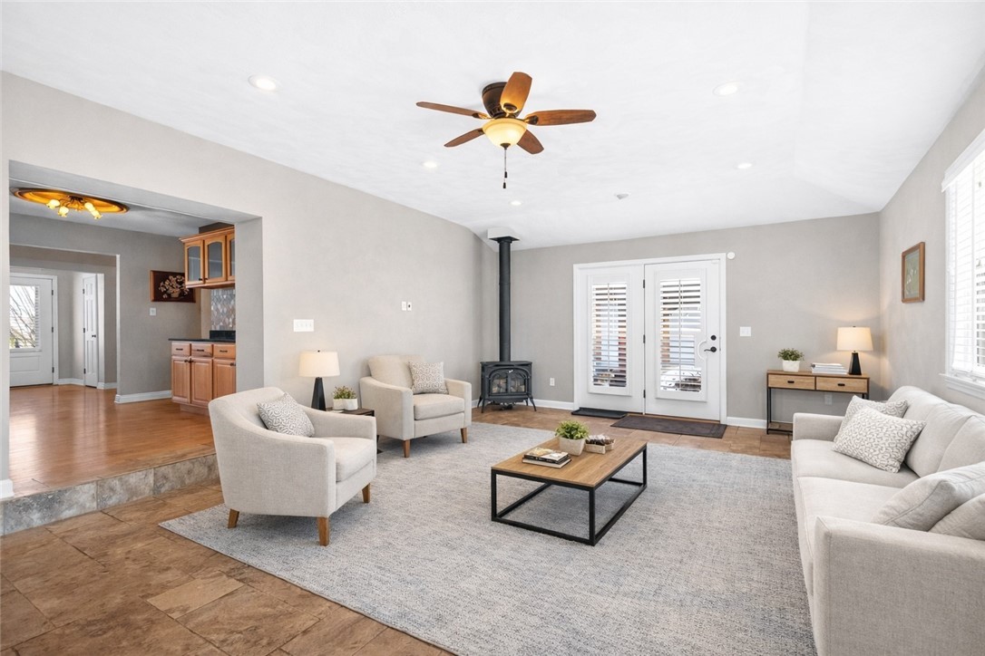 1238 Georges Station Rd