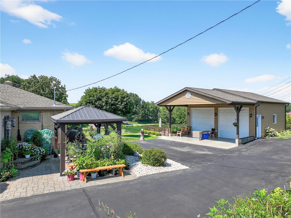 1238 Georges Station Rd