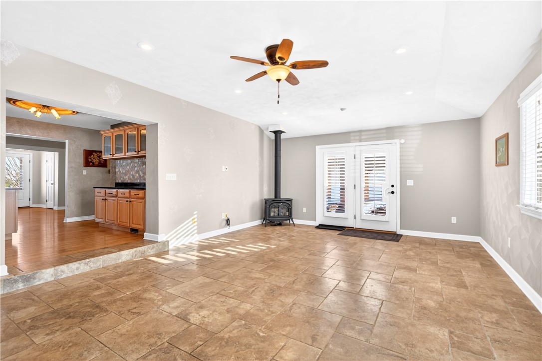 1238 Georges Station Rd