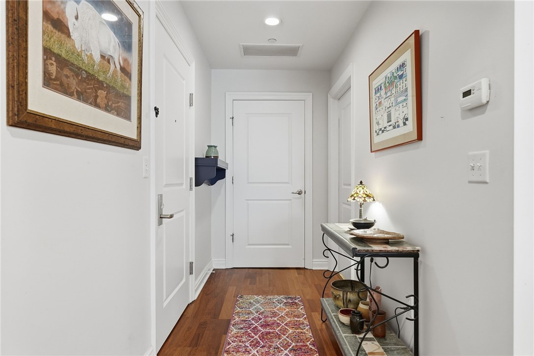 1240 Crescent Pl 2H