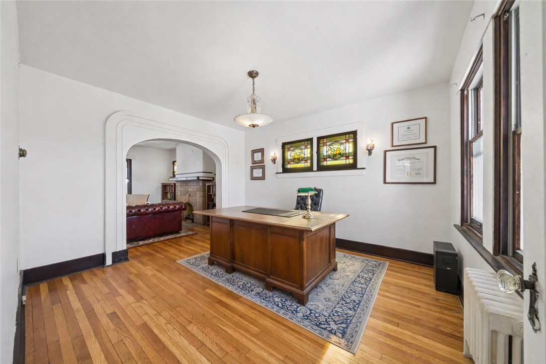 1115 Hillsdale Ave