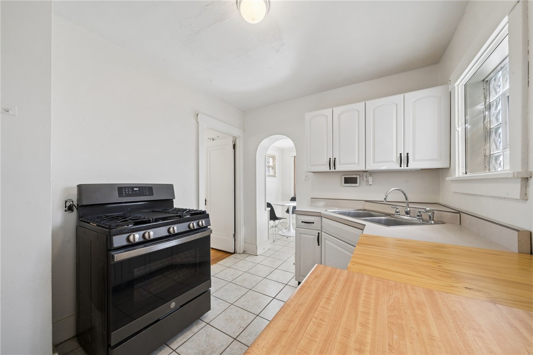 1115 Hillsdale Ave