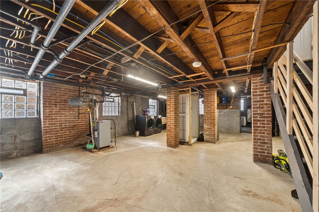 1115 Hillsdale Ave