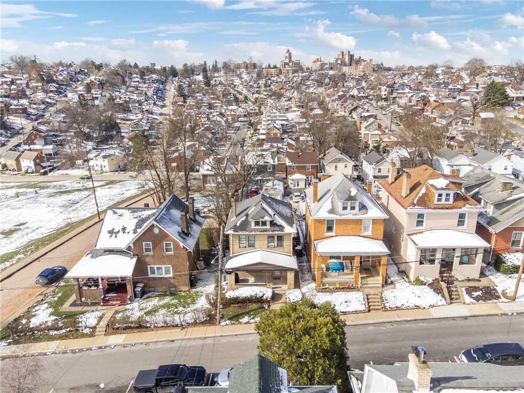 1115 Hillsdale Ave