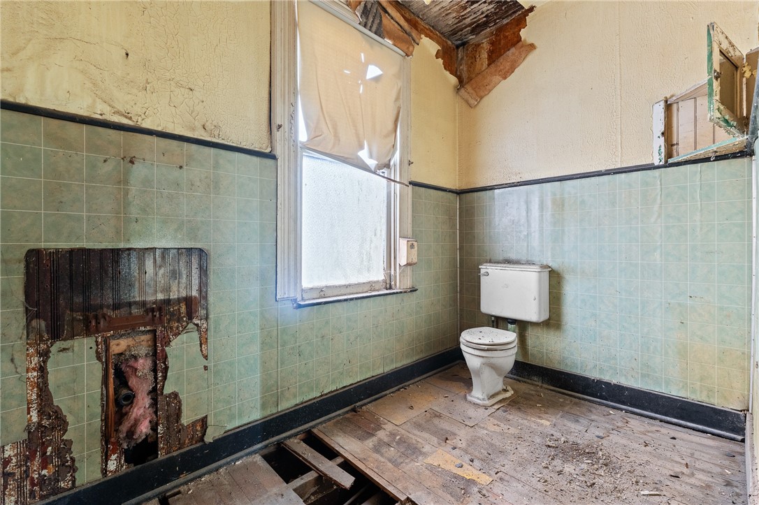 2526 Perrysville Ave