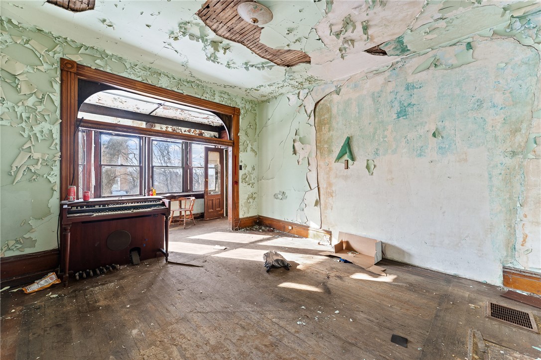 2526 Perrysville Ave