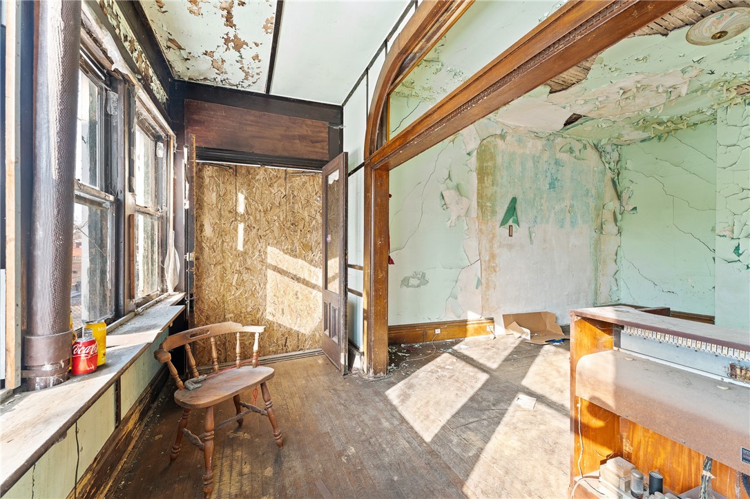 2526 Perrysville Ave