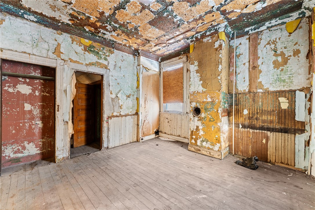 2526 Perrysville Ave