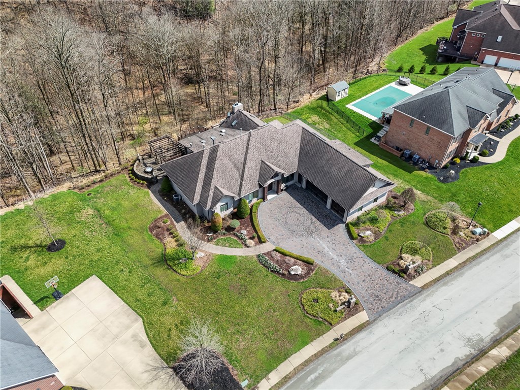 529 Arden Dr