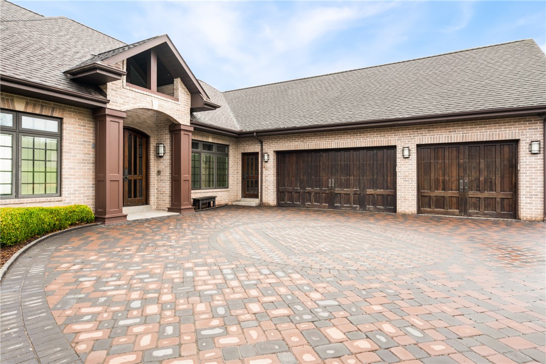 529 Arden Dr