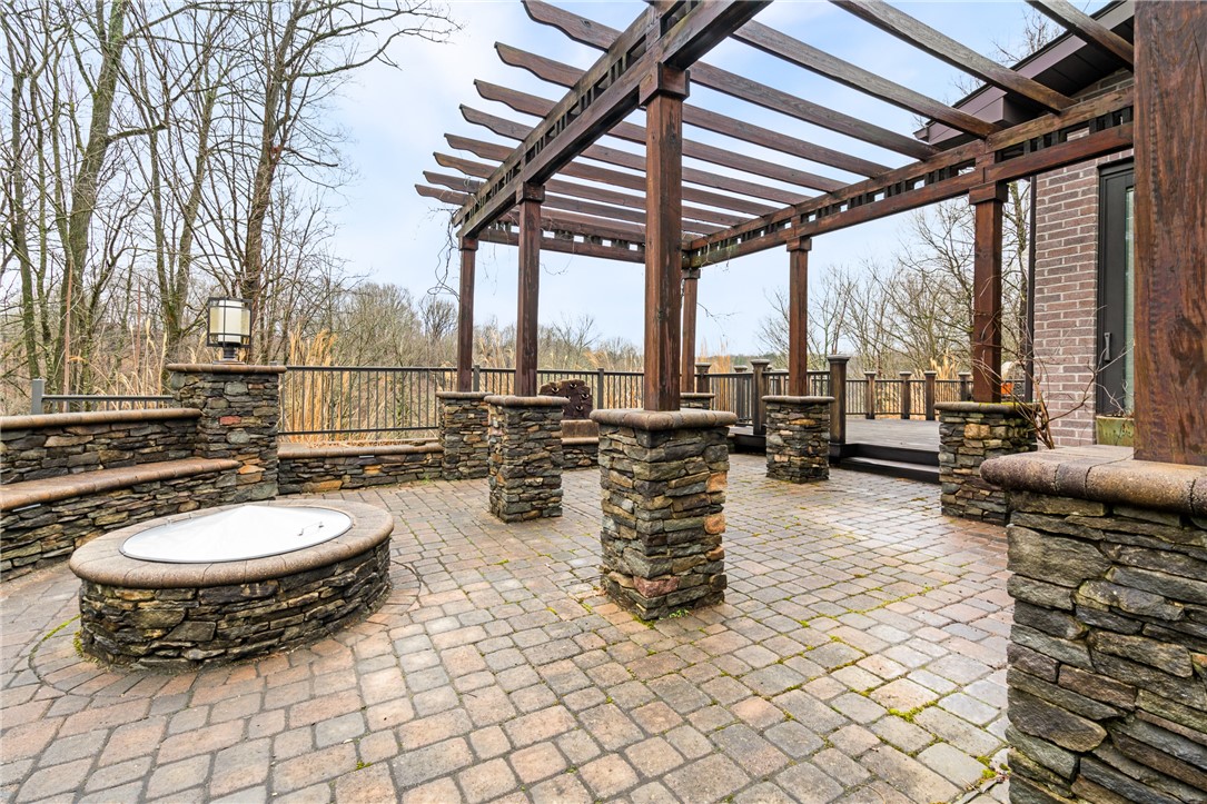 529 Arden Dr