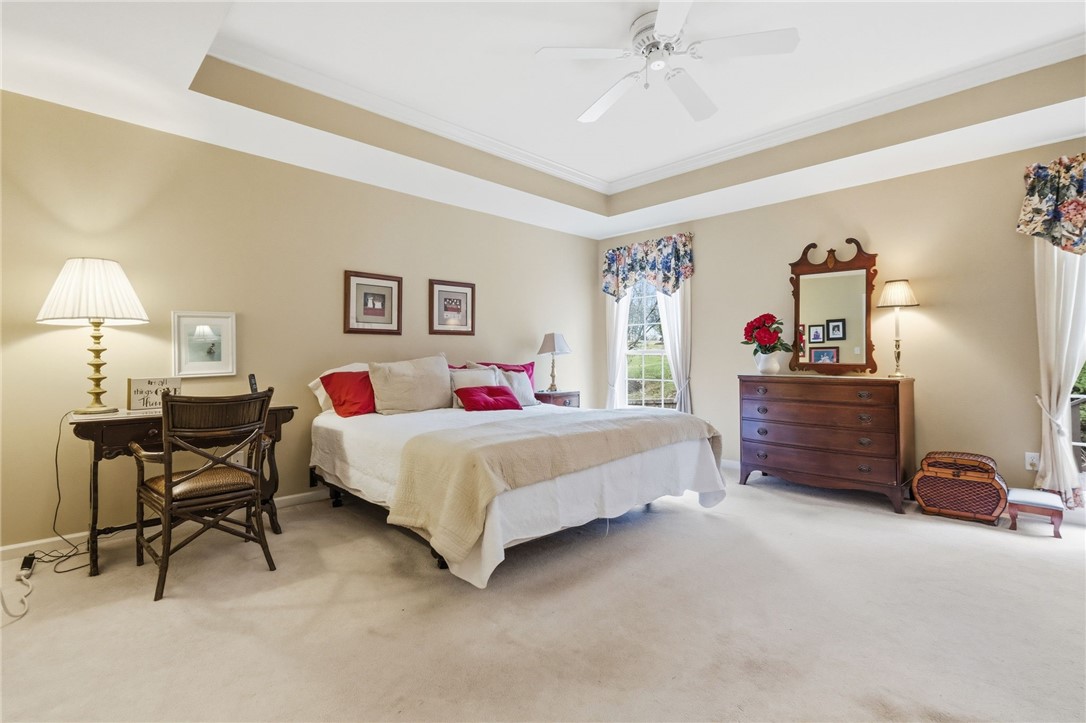 6855 Stephanie Ct