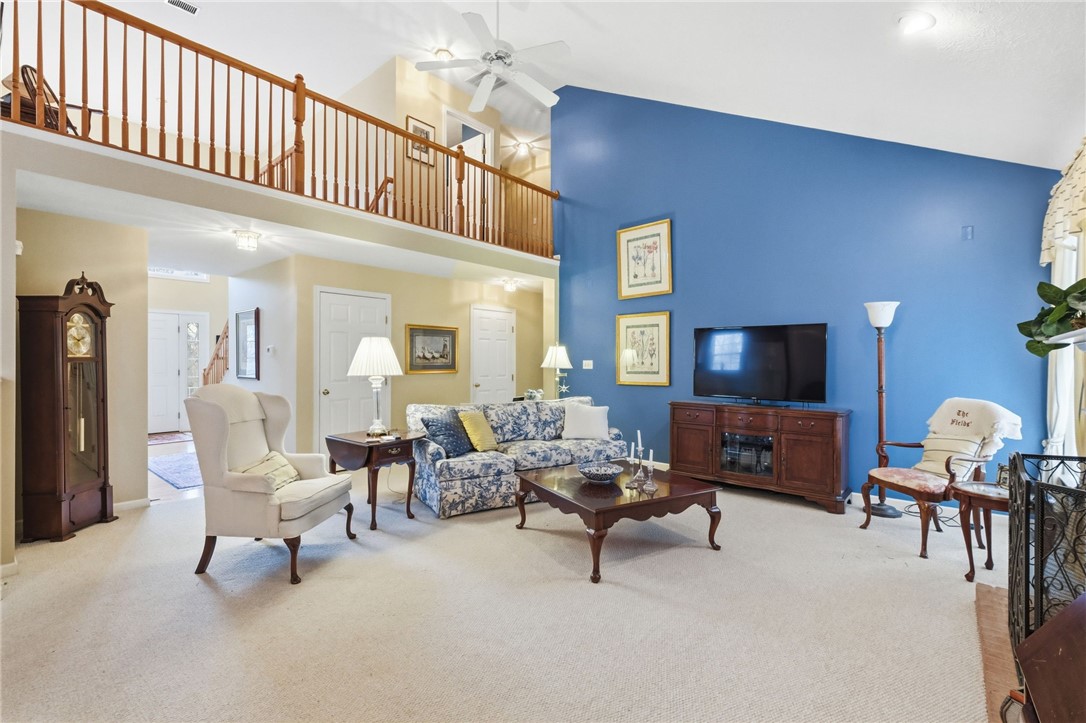 6855 Stephanie Ct