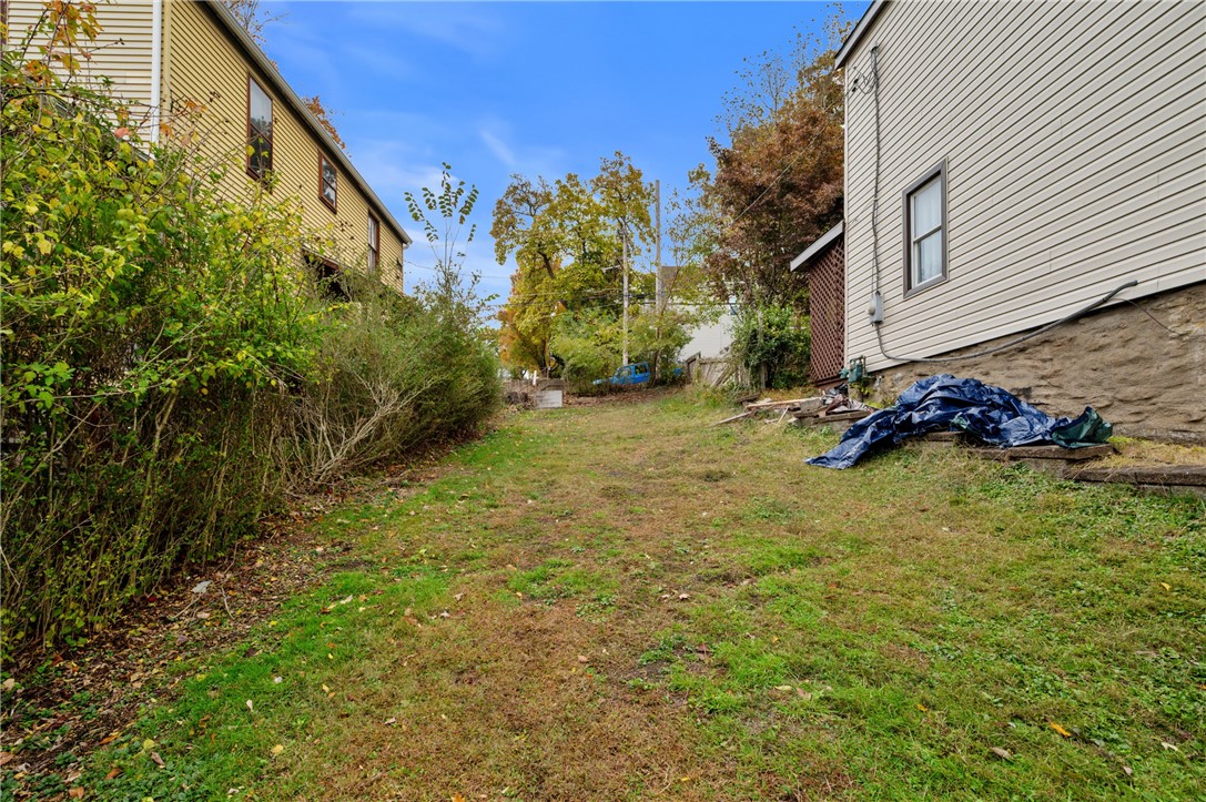 701 Maple Way
