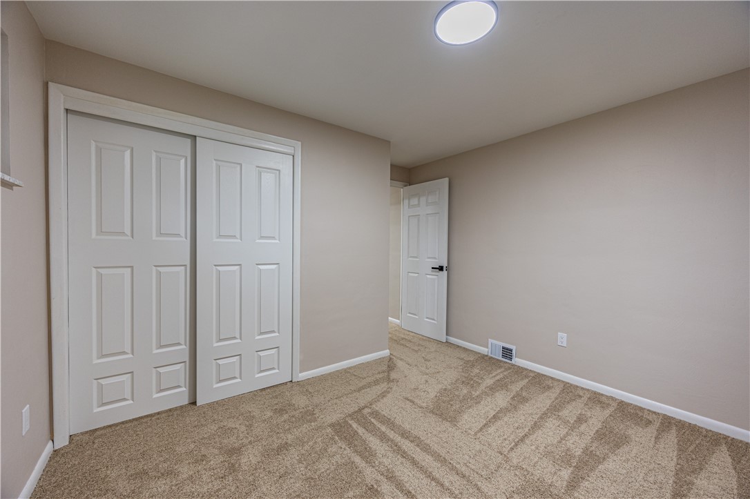592 Guylyn Dr