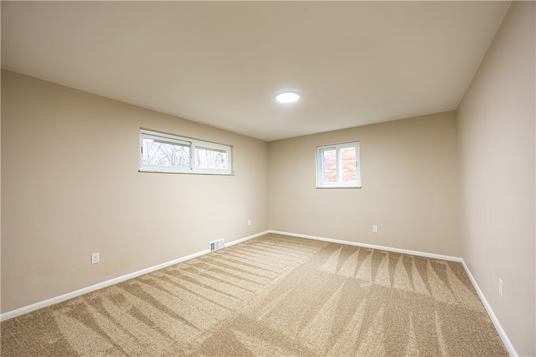 592 Guylyn Dr