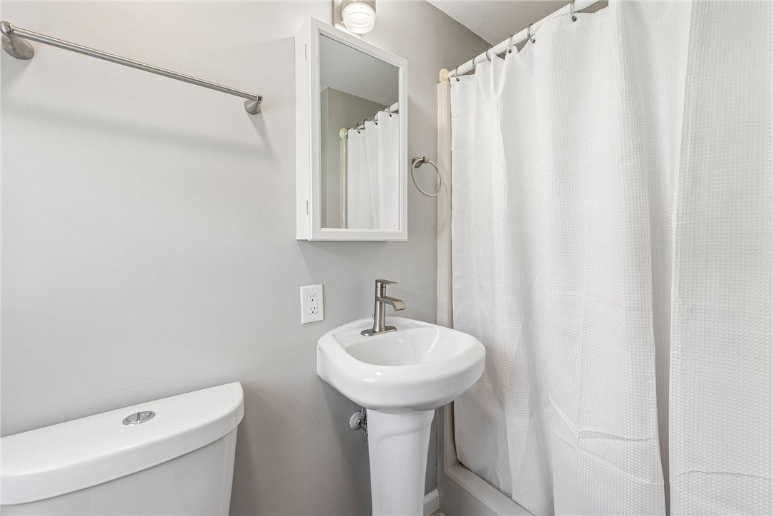 126 Jefferson Dr