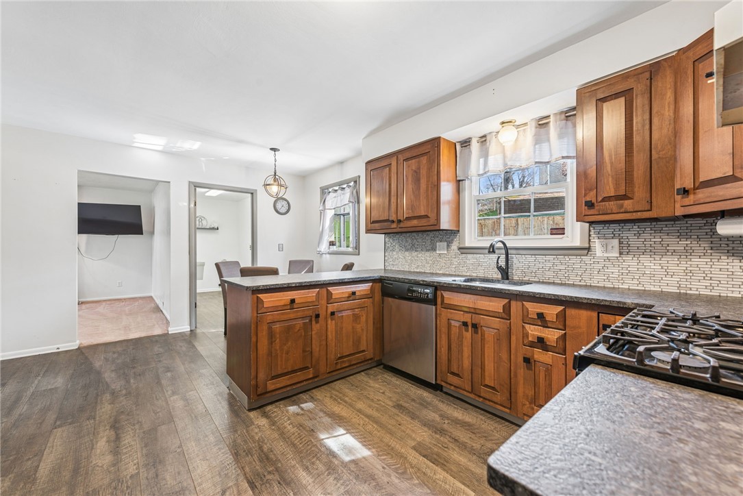 126 Jefferson Dr
