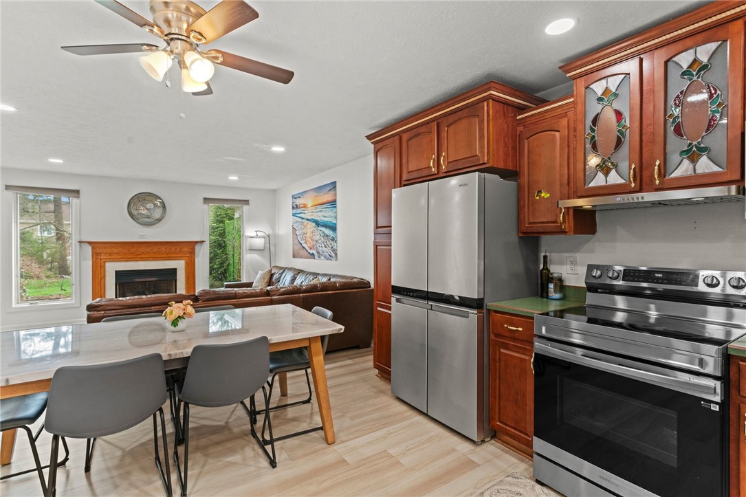 5528 Worthington Ct