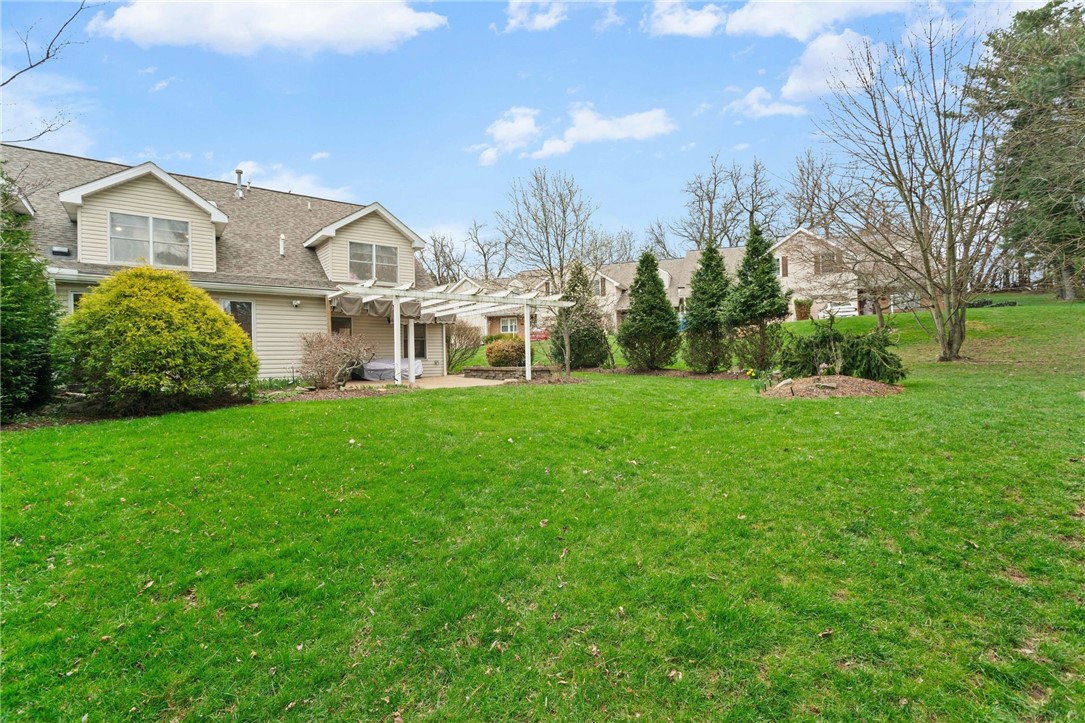 5528 Worthington Ct