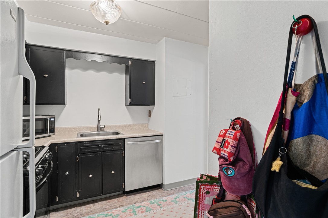 5 Bayard Rd 207