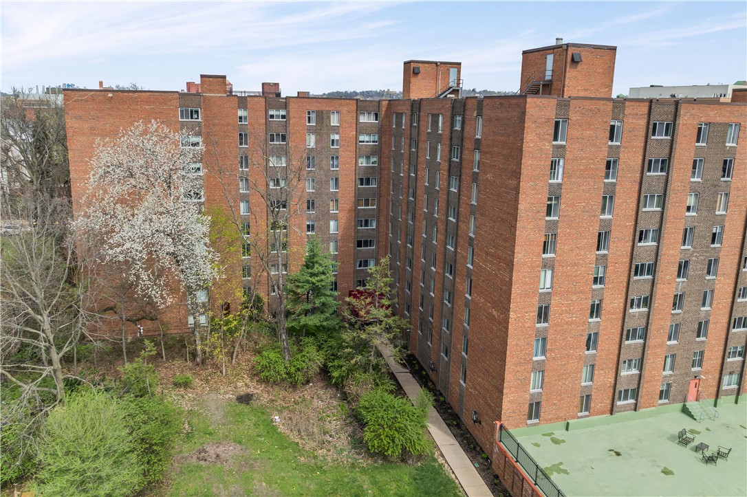 5 Bayard Rd 207