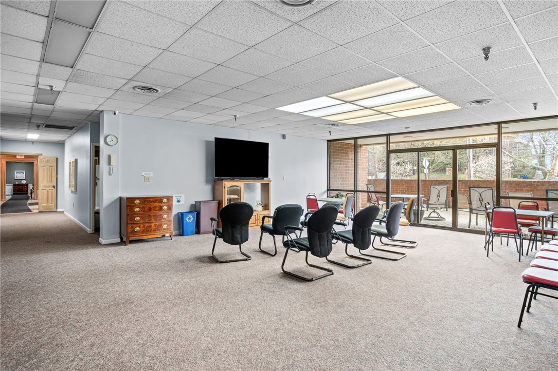 5715 Beacon St 509