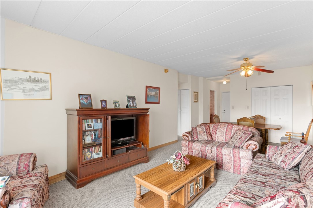 5715 Beacon St 509