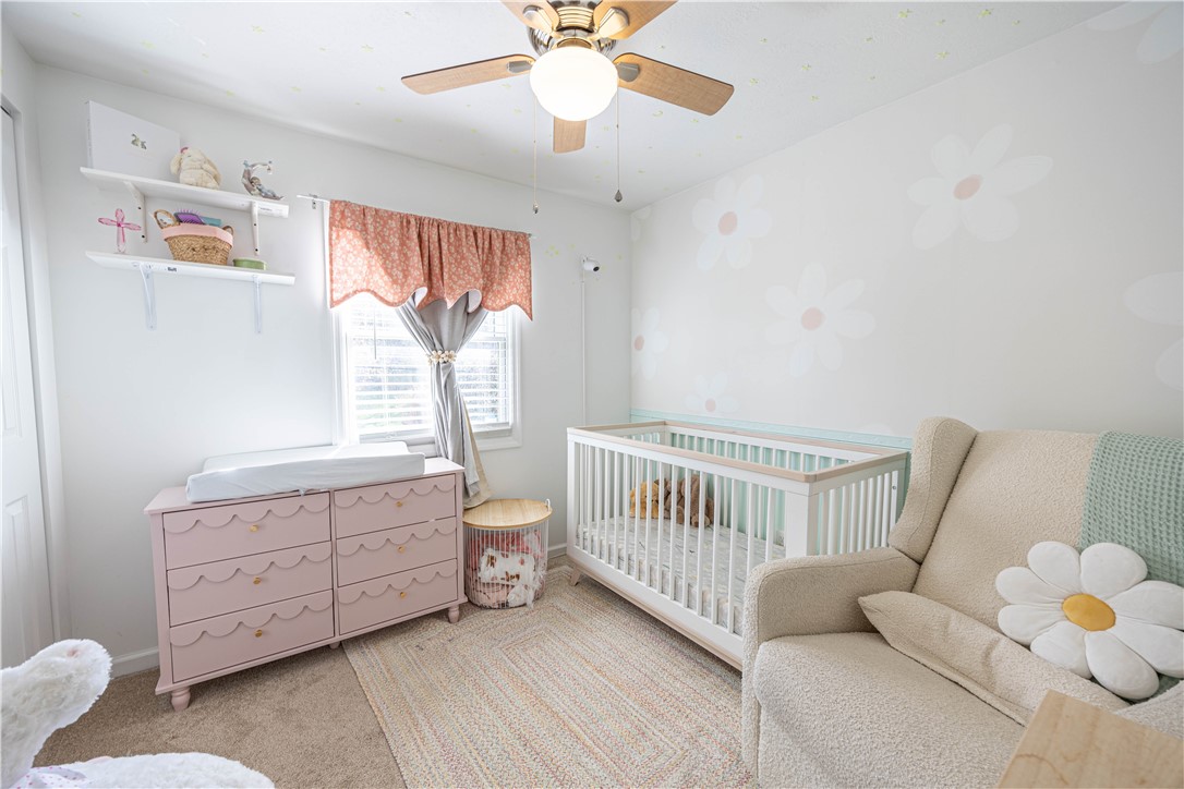 4863 Hialeah Dr