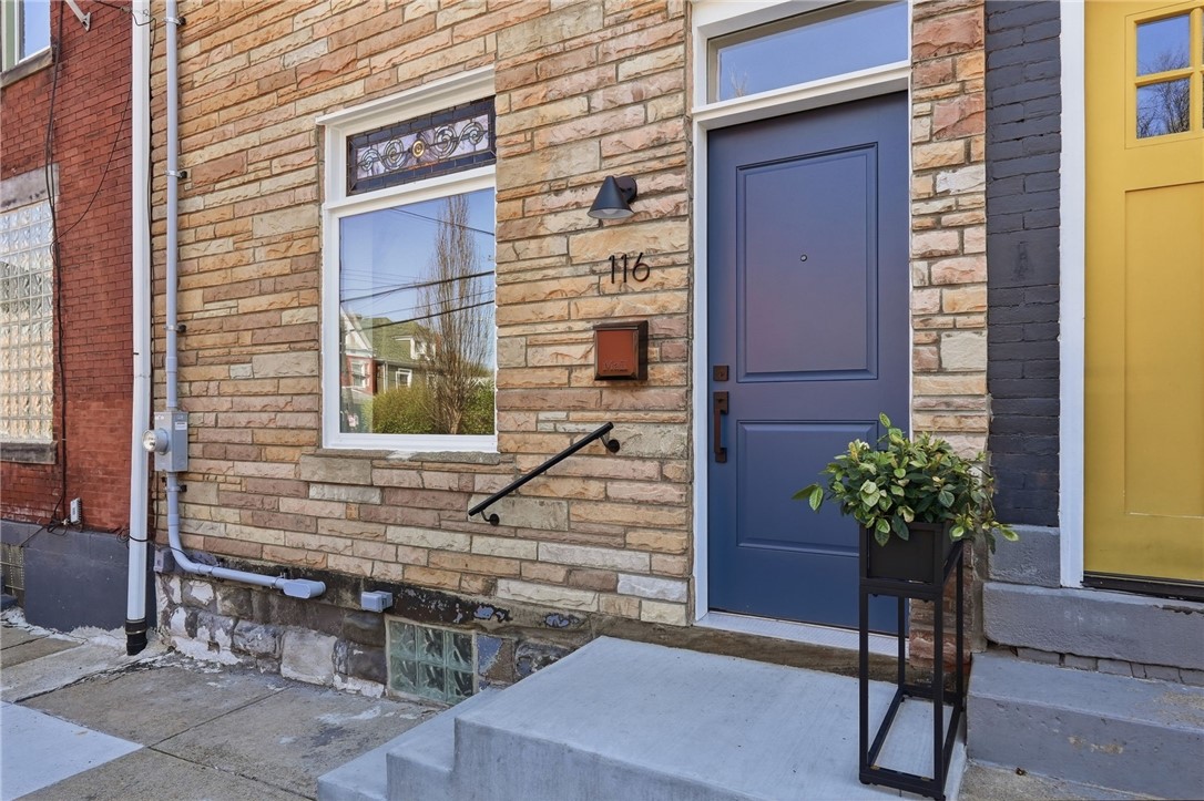 116 N Evaline St