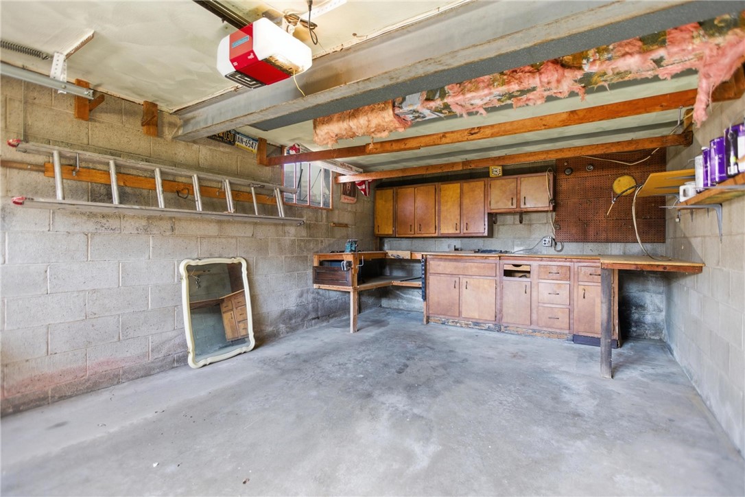 2805 Clearview Dr