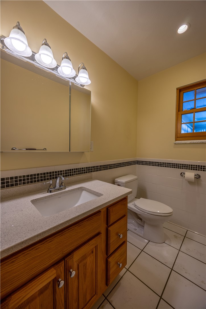 50 Camelot Ct